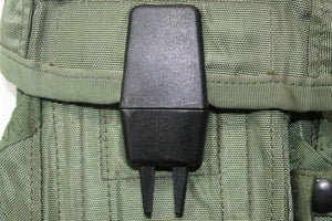 U.S. Military Original OD Green LC1 ALICE 3 Cell M16 Magazine Pouch USED