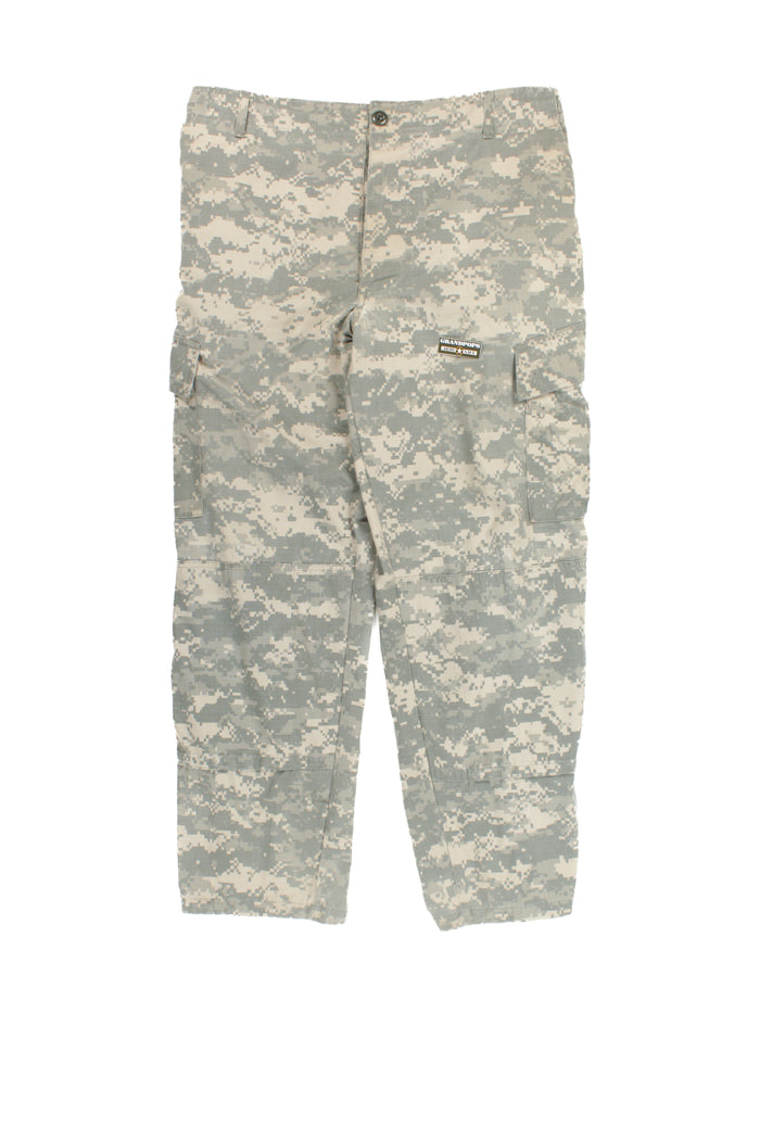 U.S. Army ACU Digital Pants 50% Nylon / 50% Cotton Rip-Stop
