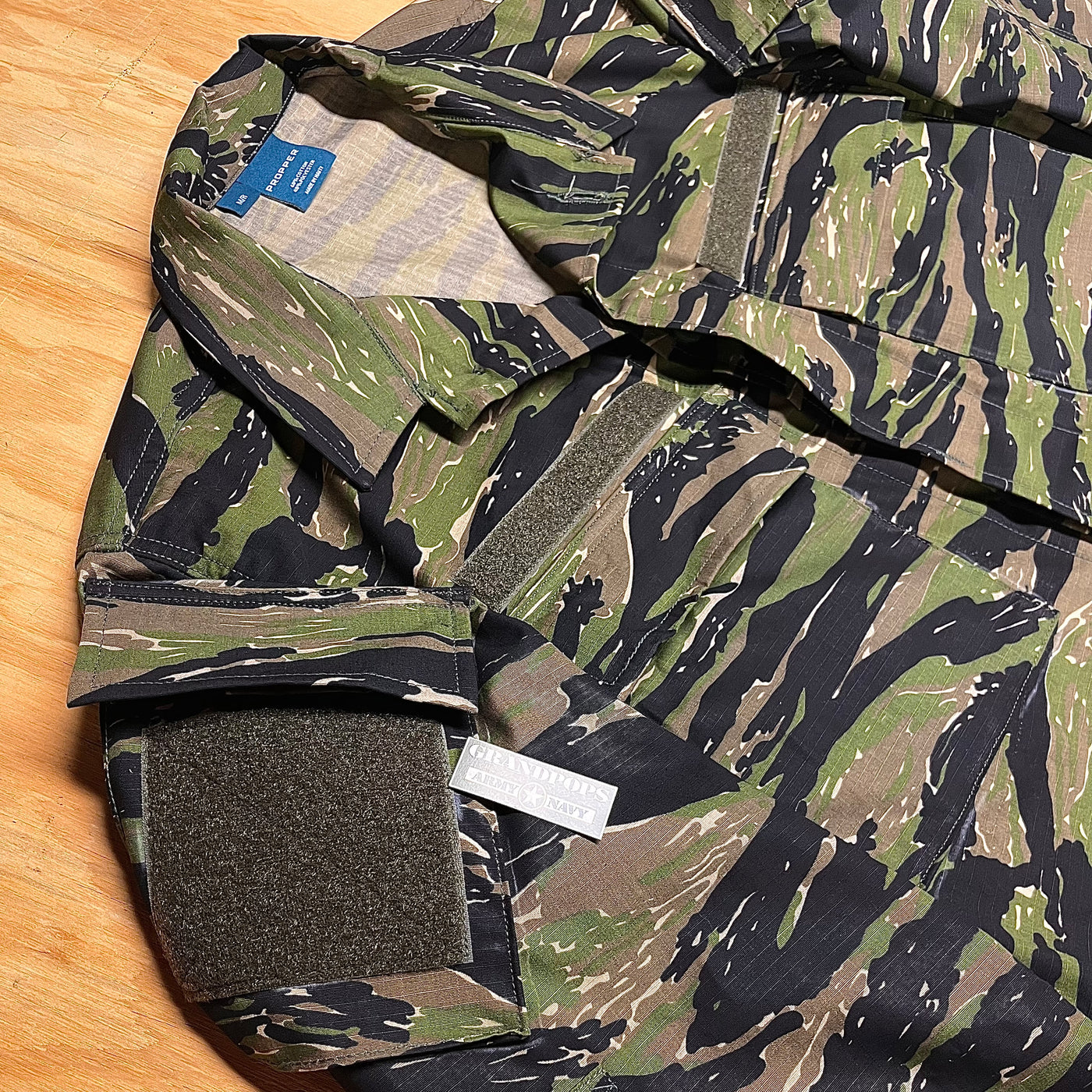 Veste Tiger Stripe BDU Vietnam - Héritage Militaire Veste Tiger Stripe BDU Vietnam - Héritage Militaire