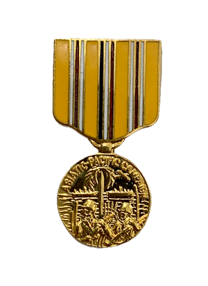 WWII Asiatic Pacific Campaign Medal Pin