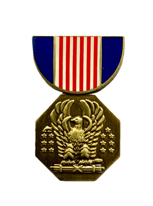 Vintage U.S. Army Soldier's Medal Pin