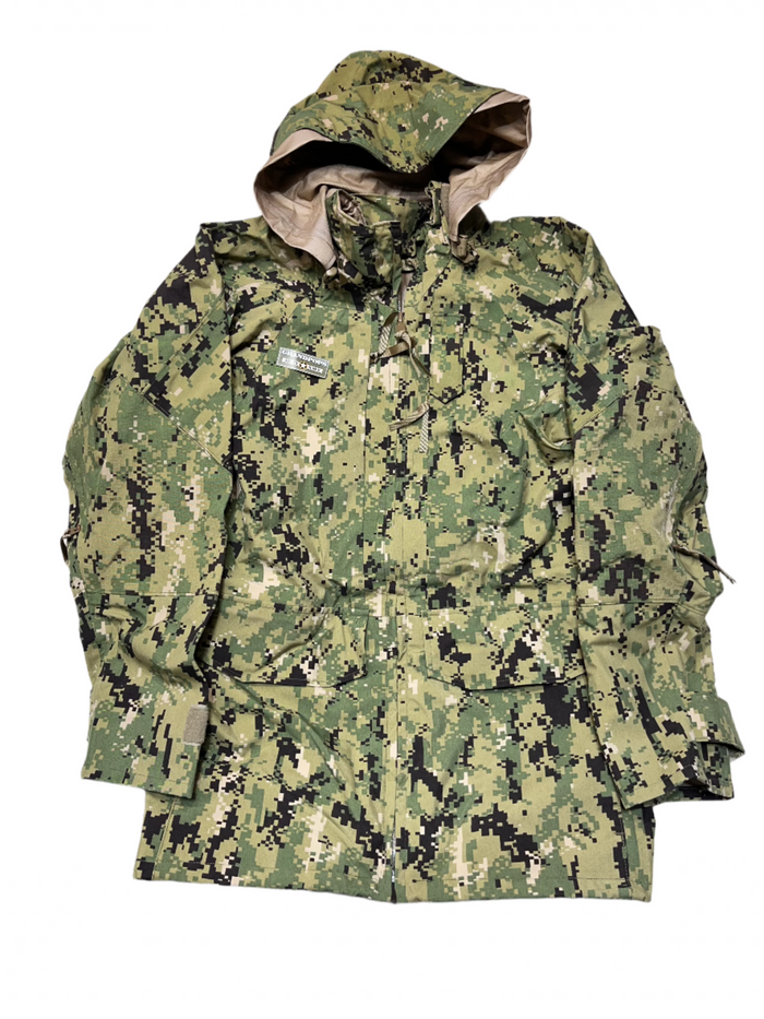 U.S. Navy ECWCS NWU 3 Gortex Nylon Cold Weather Parka