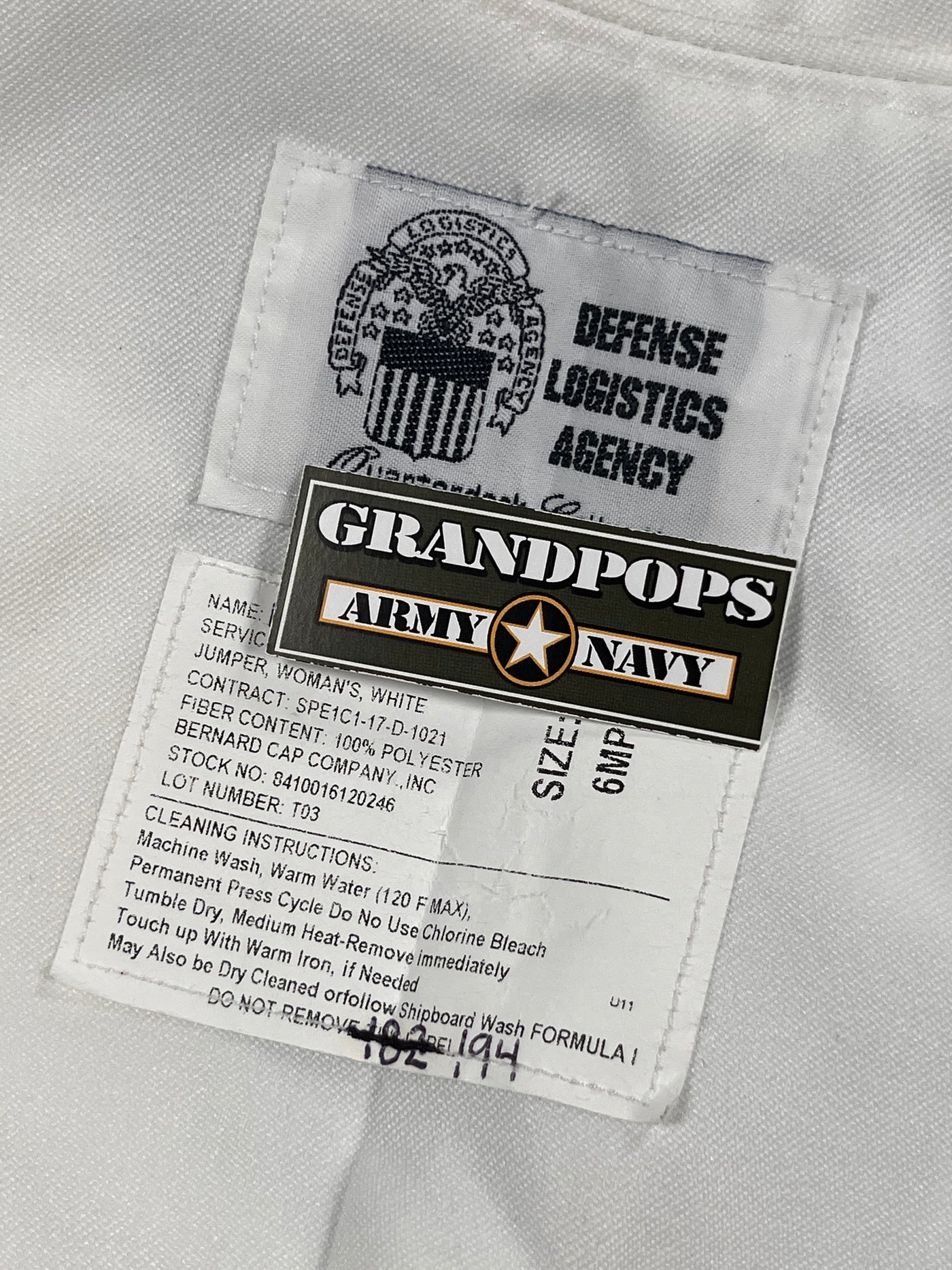 U.S. Navy Womens White Dress Jumper 100% Polyester Cracker Jack Uniform Top 6MP U.S. Navy Womens White Dress Jumper 100% Polyester Cracker Jack Uniform Top 6MP