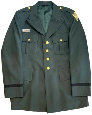 U.S. Army Department of Defense Officer's Green Polyester Class A Service Dress Uniform Jacket U.S. Army Department of Defense Officer's Green Polyester Class A Service Dress Uniform Jacket