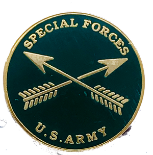 Special Forces U.S. Army Gold/Green Pin