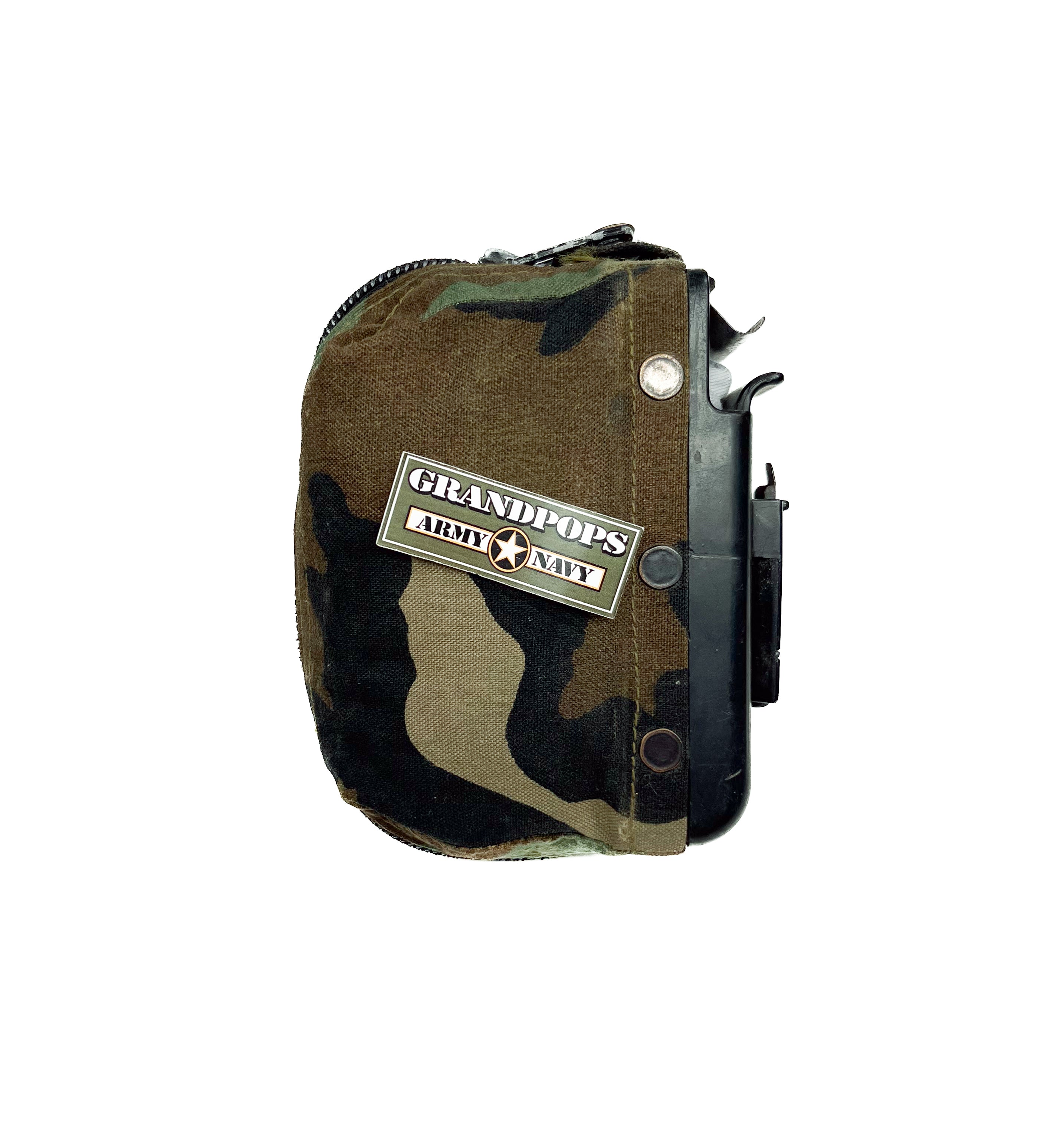 米軍 実物　ナム戦　US M8A1 M8 ケースのみ　74本セット U.S. Military M81 Woodland M249 100 RD Bravo Clip-On Belt Pouch