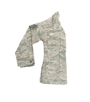 U.S. Air Force Women's ABU Digital Tiger Stripe Jacket 50% Nylon / 50% Cotton Twill USED